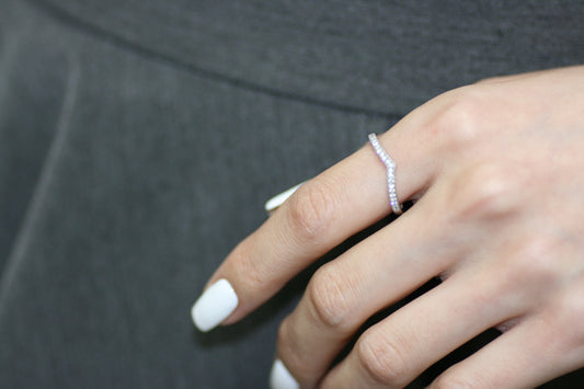 Diamonds v Ring
